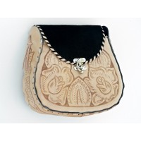 BP8, Hand Tooled Leather Shoulder Bag, Flap made of Cowhide with Hair